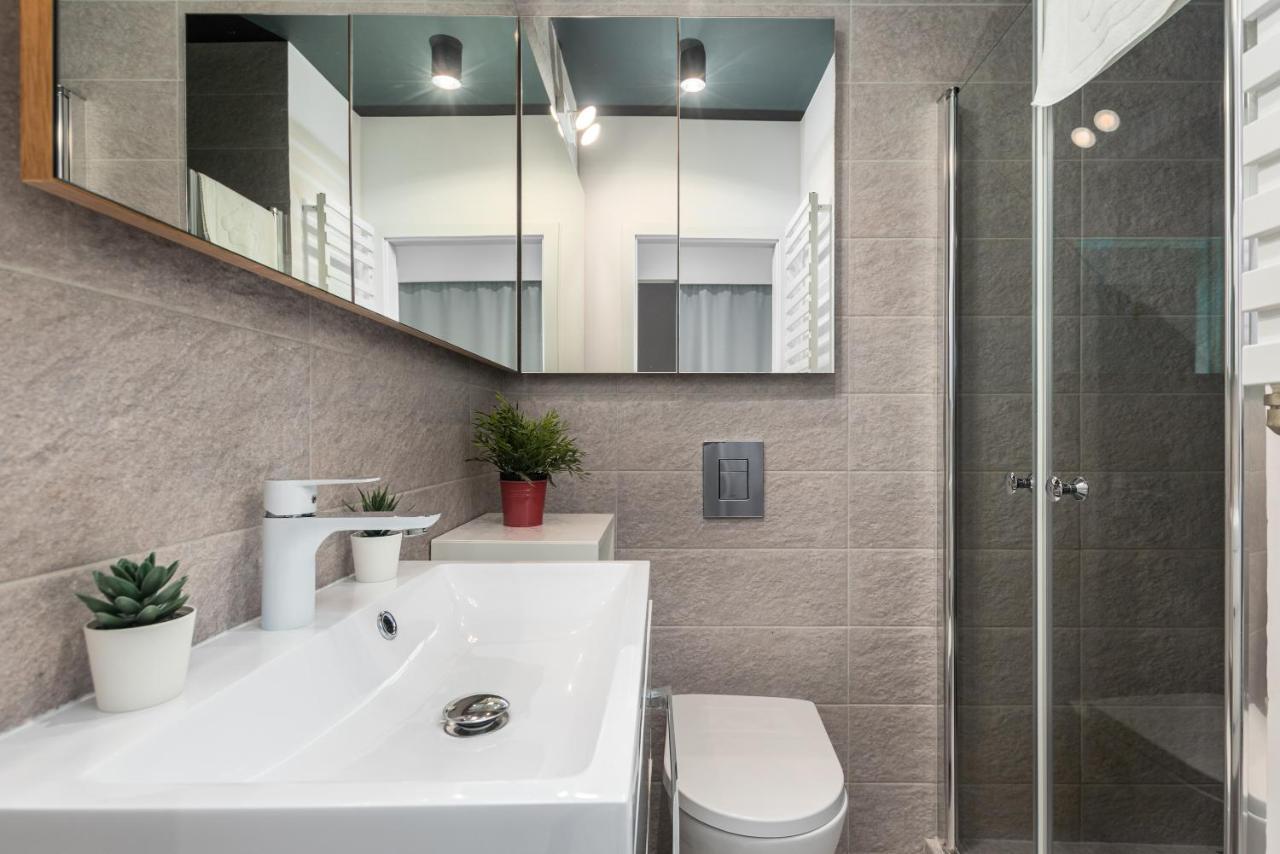 Piekna Apartament By Your Freedom วอร์ซอ ภายนอก รูปภาพ