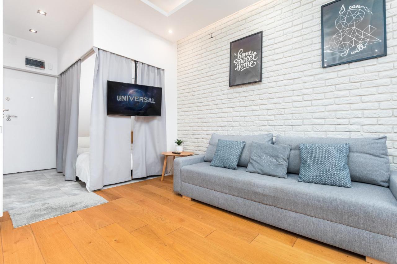Piekna Apartament By Your Freedom วอร์ซอ ภายนอก รูปภาพ